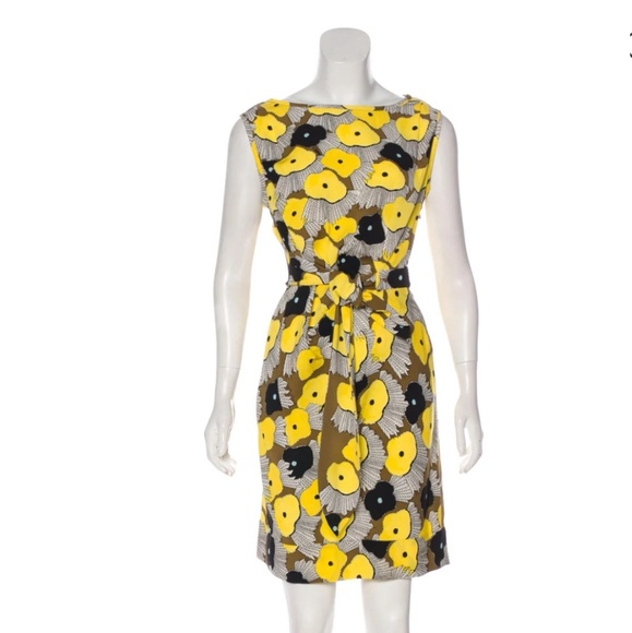 Diane Von Furstenberg Dresses & Skirts - Diane Von Furstenberg New Della Silk Dress
